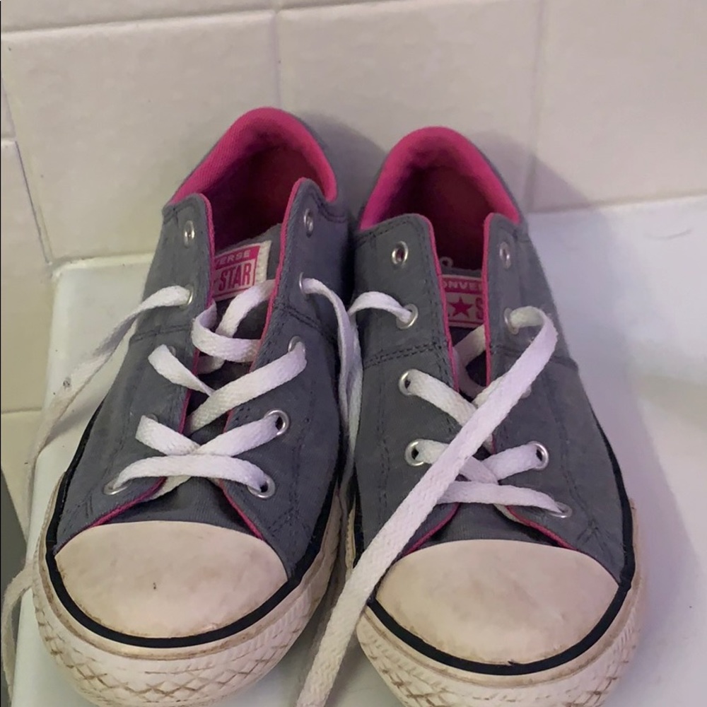 Little girls size 4 converse shoes